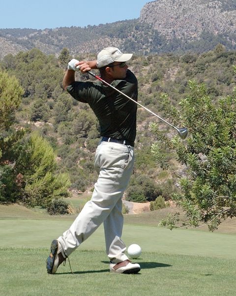 Sebastián García Grout Swing Action